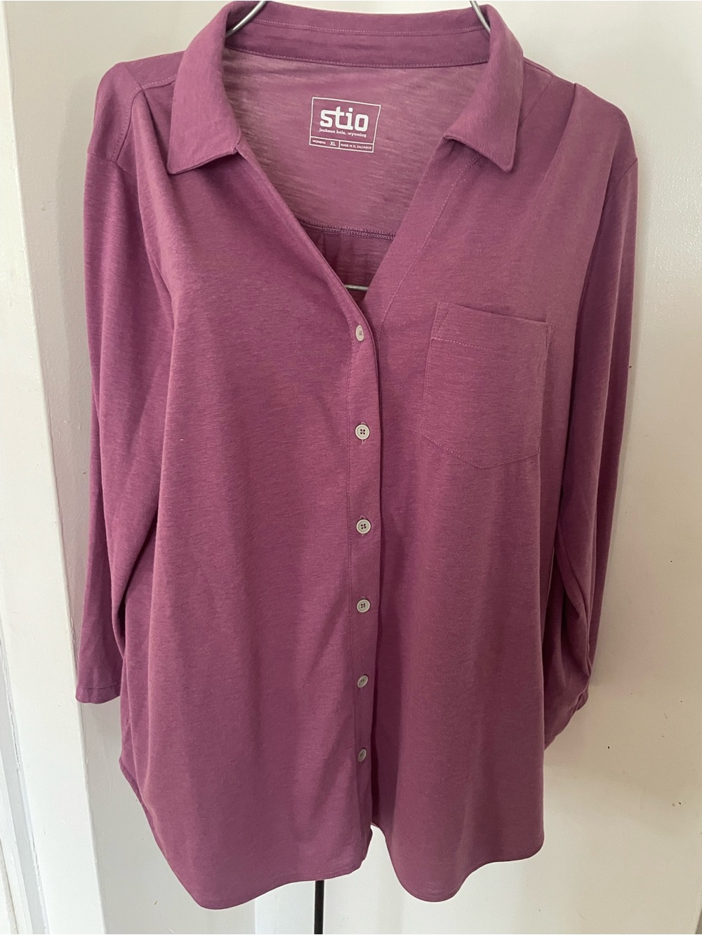 Stio Women's Mauve Button-Down Shirt